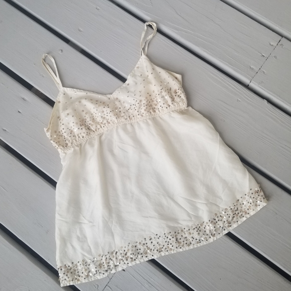 XS Old Navy cream top w sequins - Picture 3 of 13